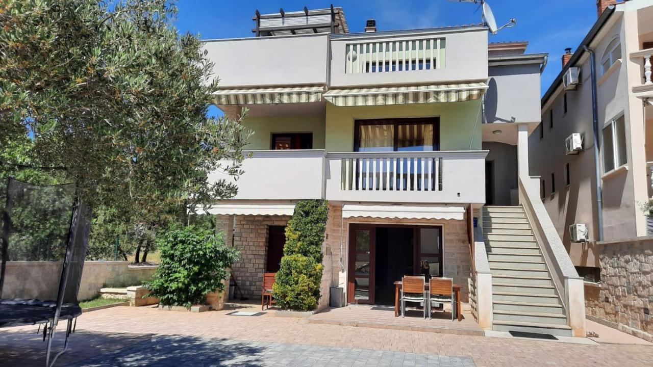 Apartments Bosana XIV Biograd na Moru Kültér fotó