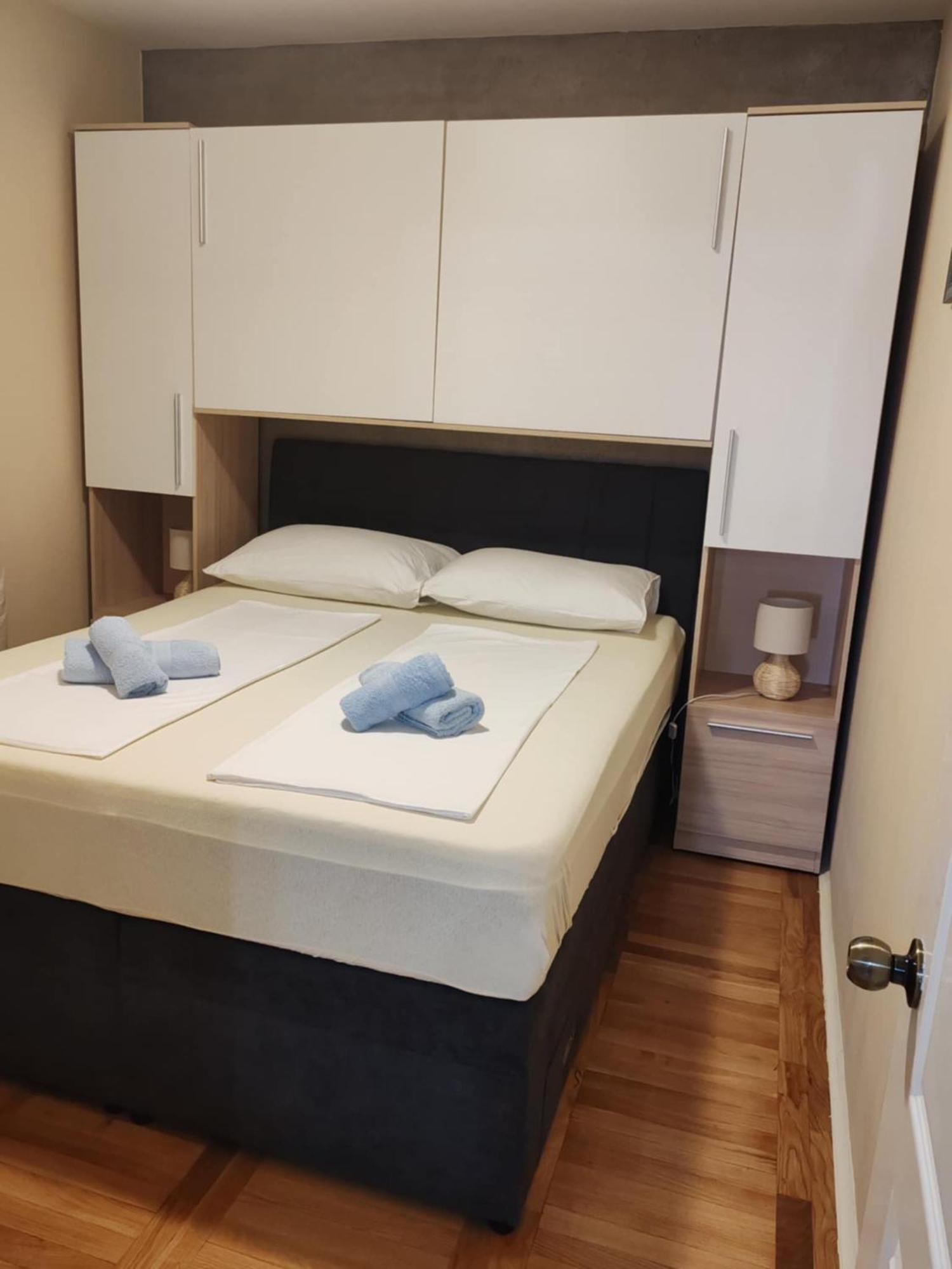 Apartments Bosana XIV Biograd na Moru Kültér fotó